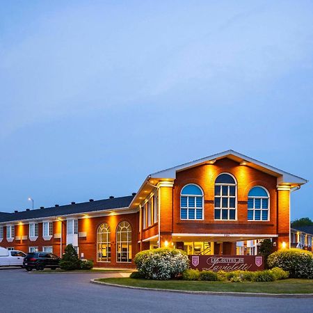 Les Suites De Laviolette Ascend Hotel Collection Труа-Рів'єр Екстер'єр фото