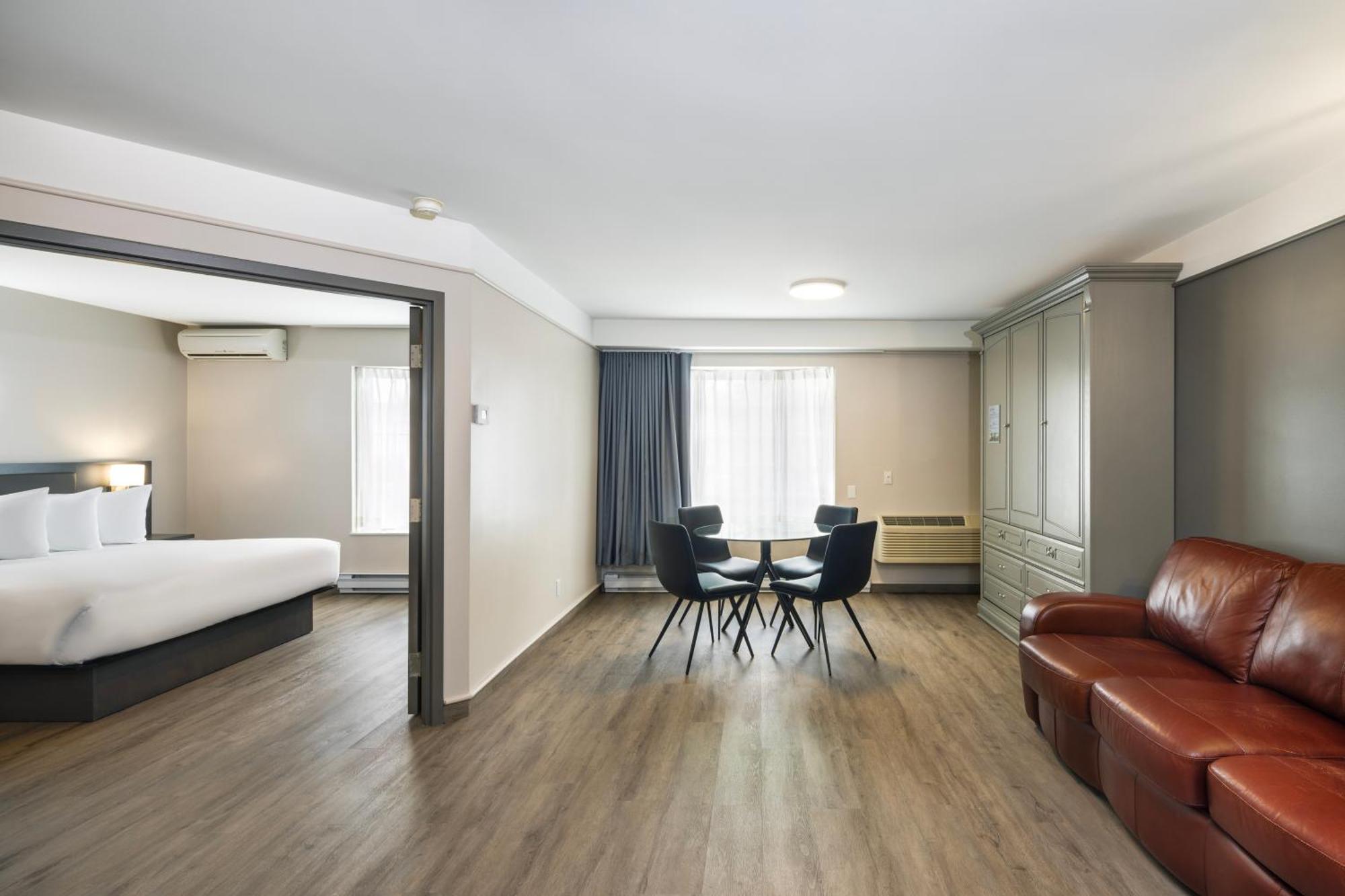 Les Suites De Laviolette Ascend Hotel Collection Труа-Рів'єр Екстер'єр фото