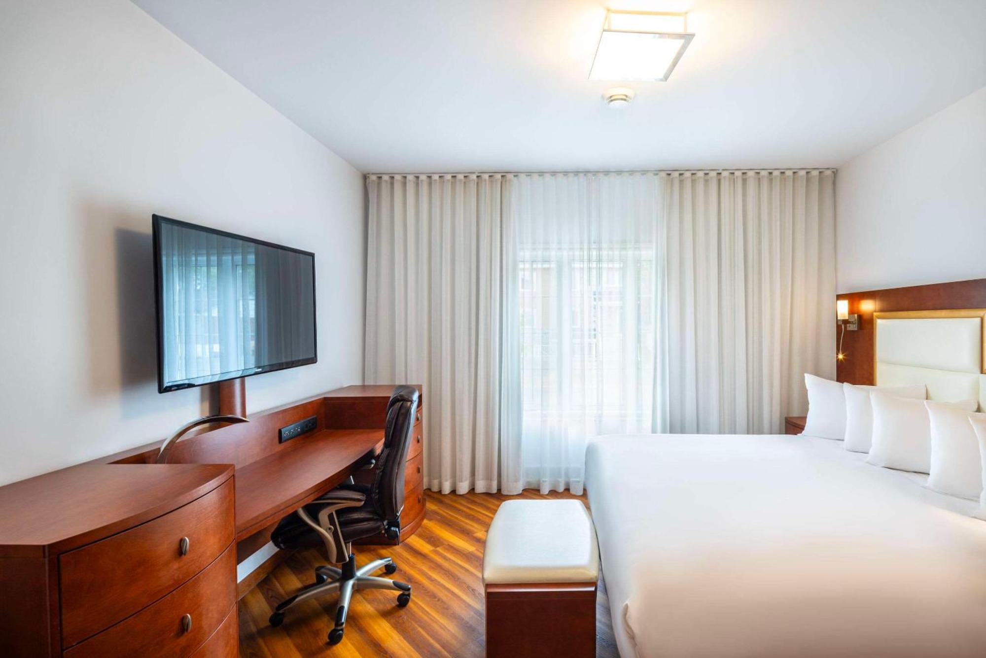 Les Suites De Laviolette Ascend Hotel Collection Труа-Рів'єр Екстер'єр фото