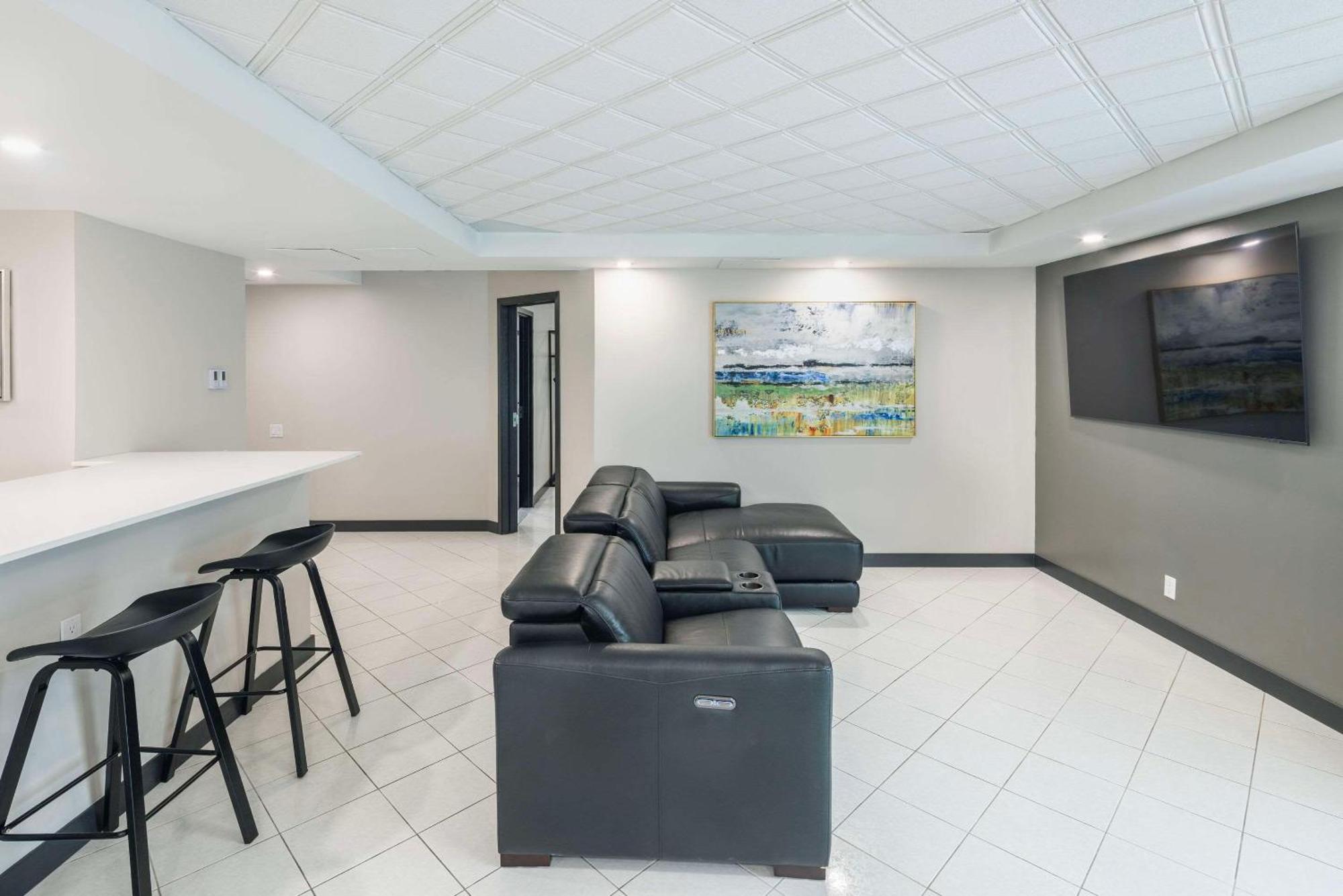 Les Suites De Laviolette Ascend Hotel Collection Труа-Рів'єр Екстер'єр фото