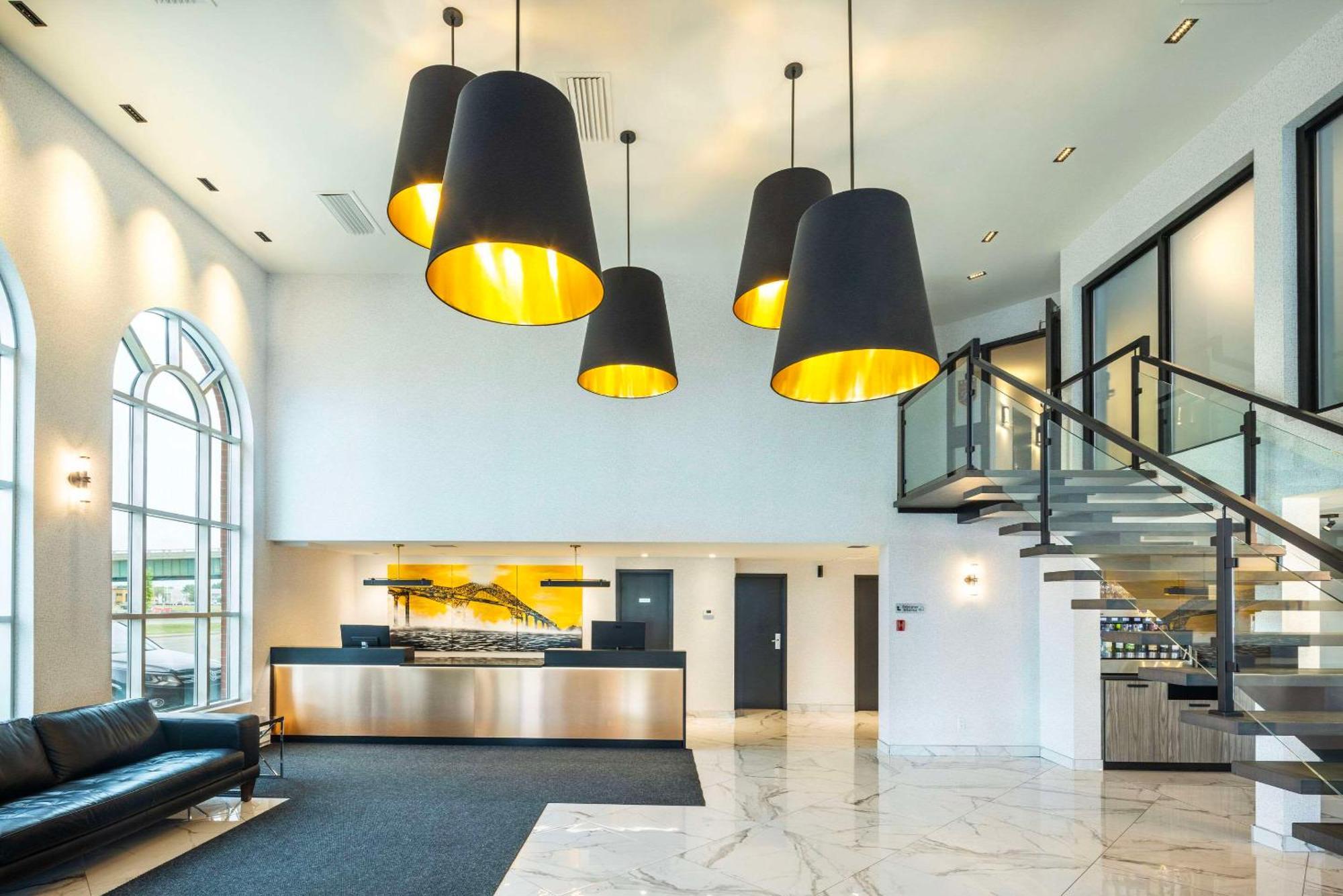 Les Suites De Laviolette Ascend Hotel Collection Труа-Рів'єр Екстер'єр фото